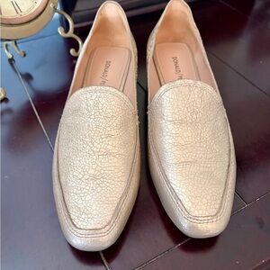 Donald J. Pliner Metallic Gold women’s size 7 Slip-On loafers